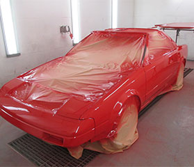 Toyota MR2 final lacquer coat applied